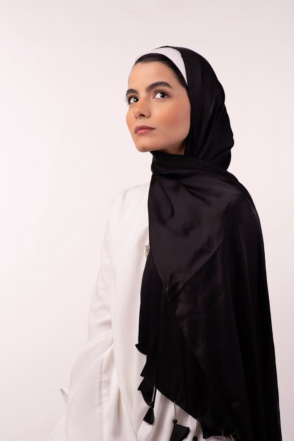 Tassel Wonders Satin Black