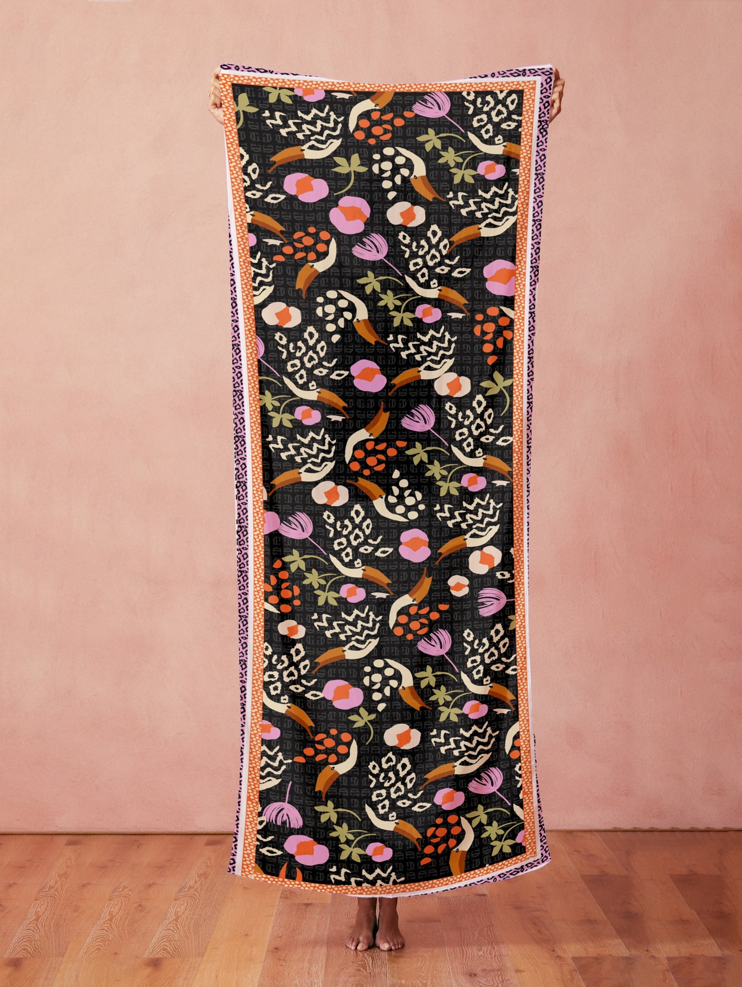 Tropica-Inspired Scarf by The Lace Garment - toucan ||