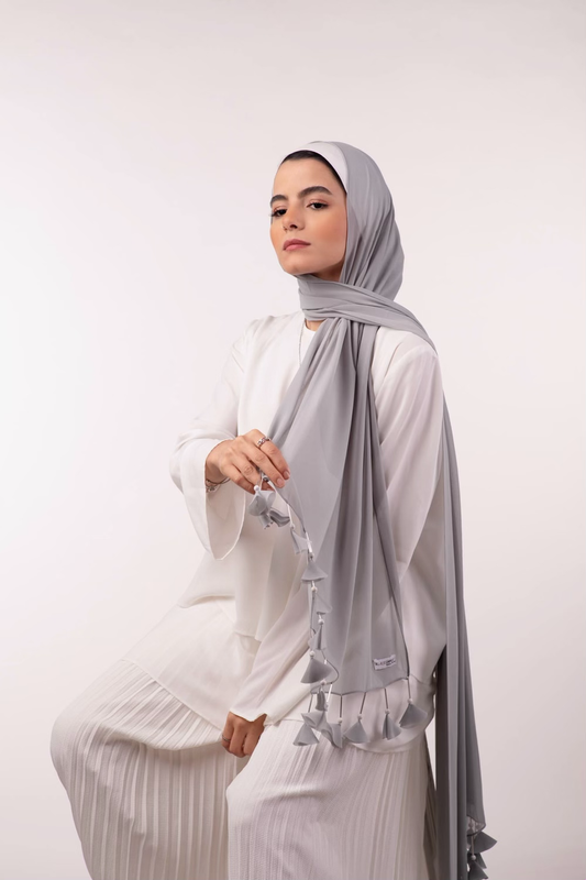 Tassel Wonders Grey