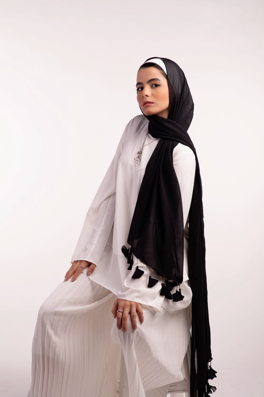 Tassel Wonders Black
