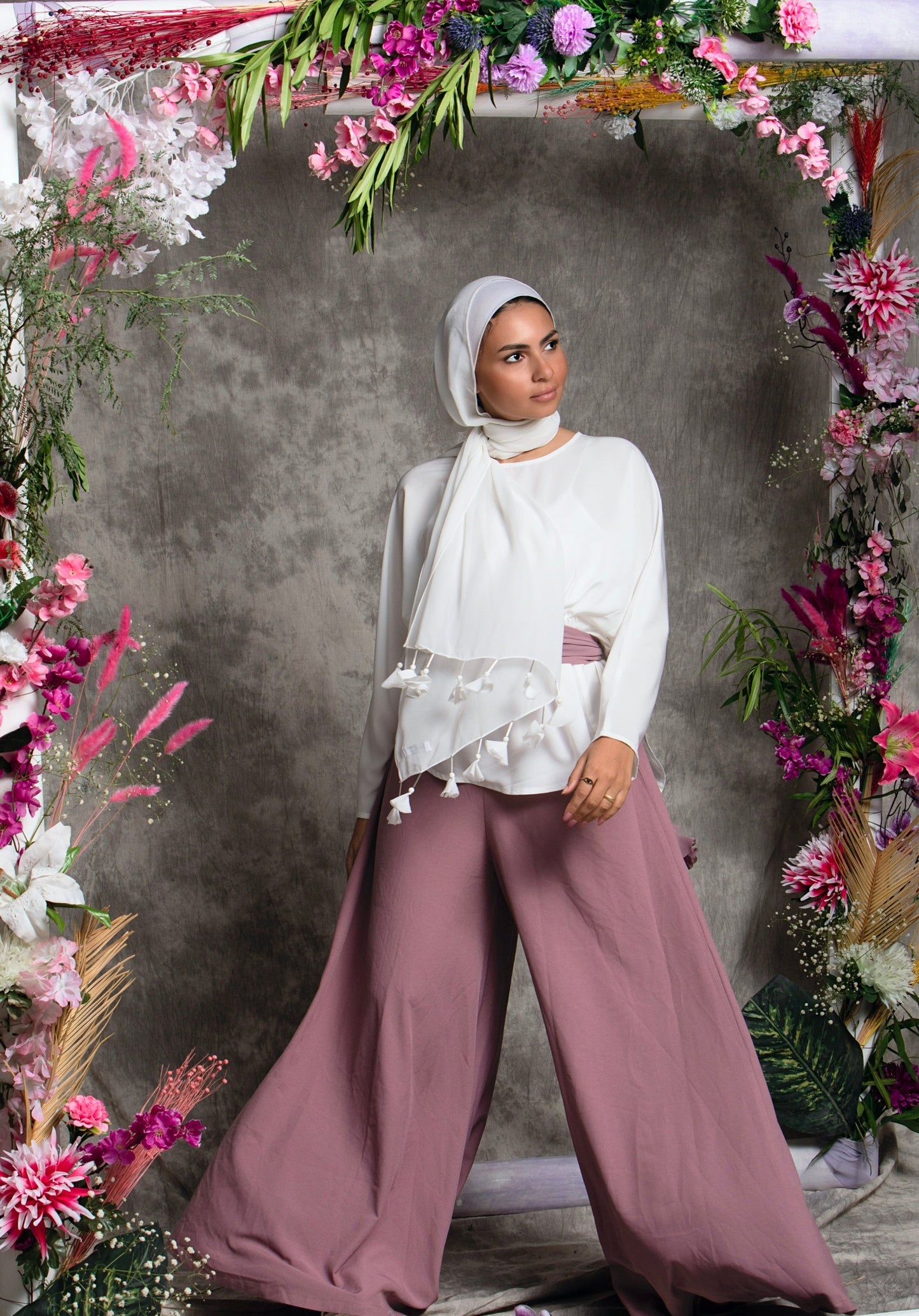 The Lace Garment Bouncy Pants || Nude