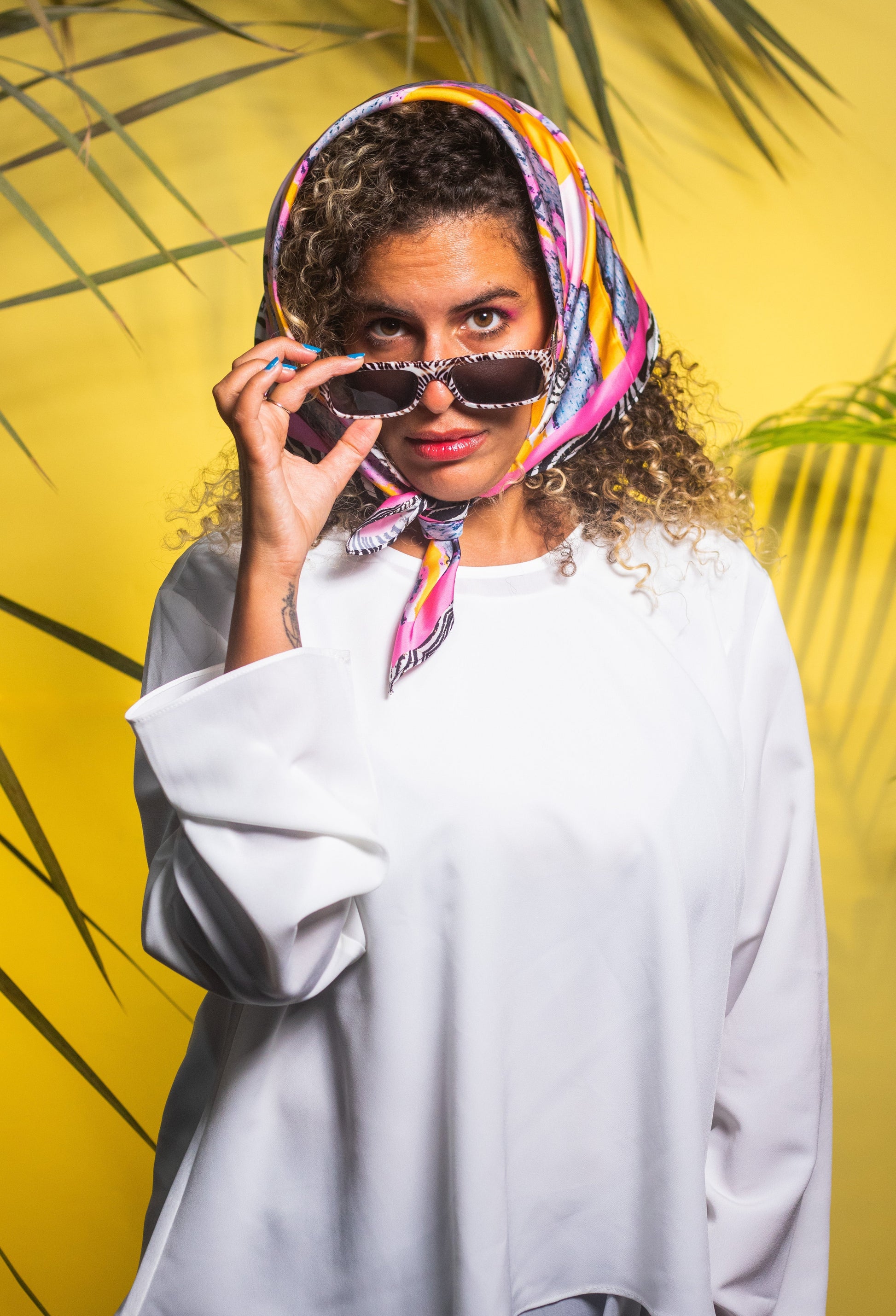Tropica-Inspired Scarf by The Lace Garment - slush ||