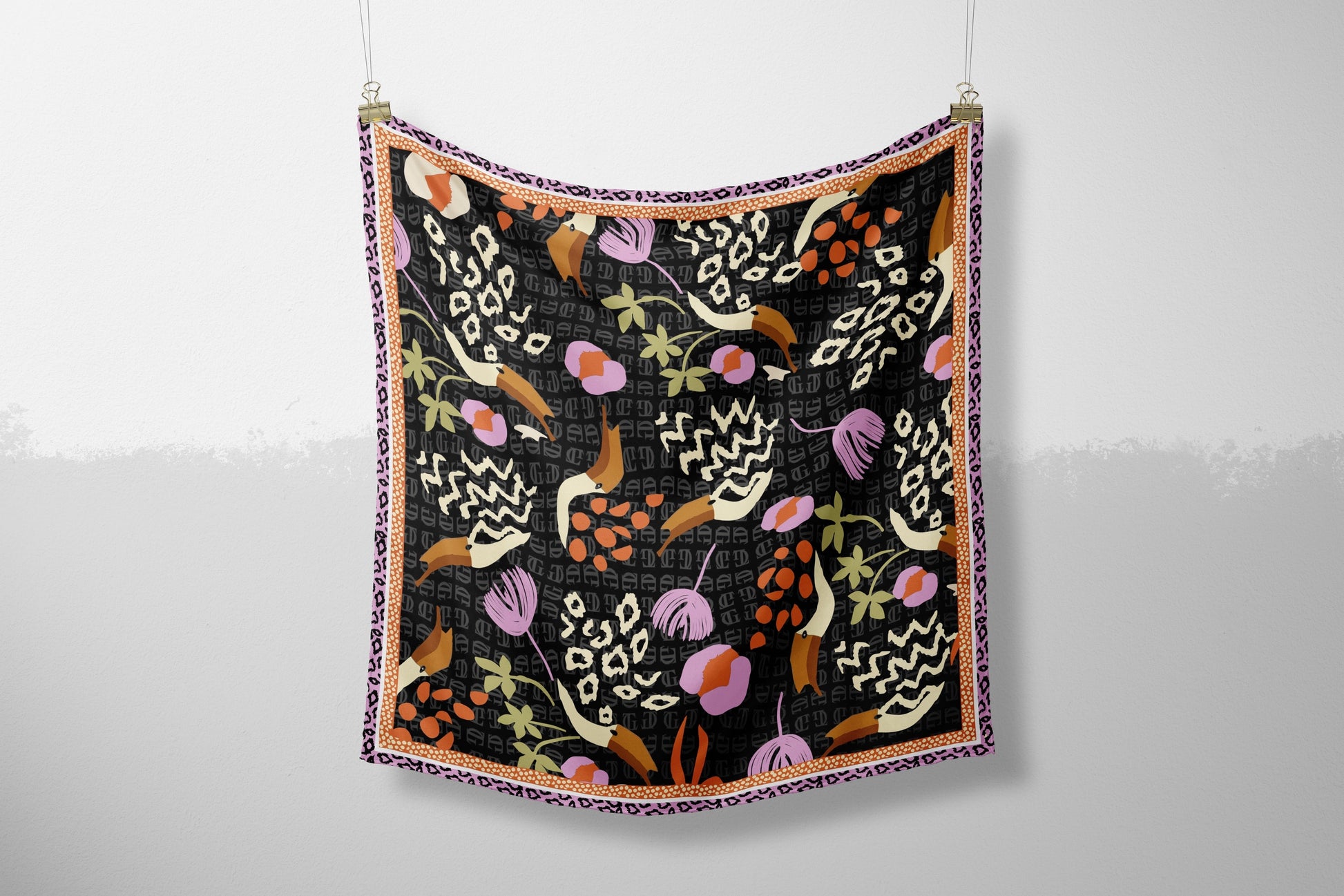 Tropica-Inspired Scarf by The Lace Garment - toucan ||