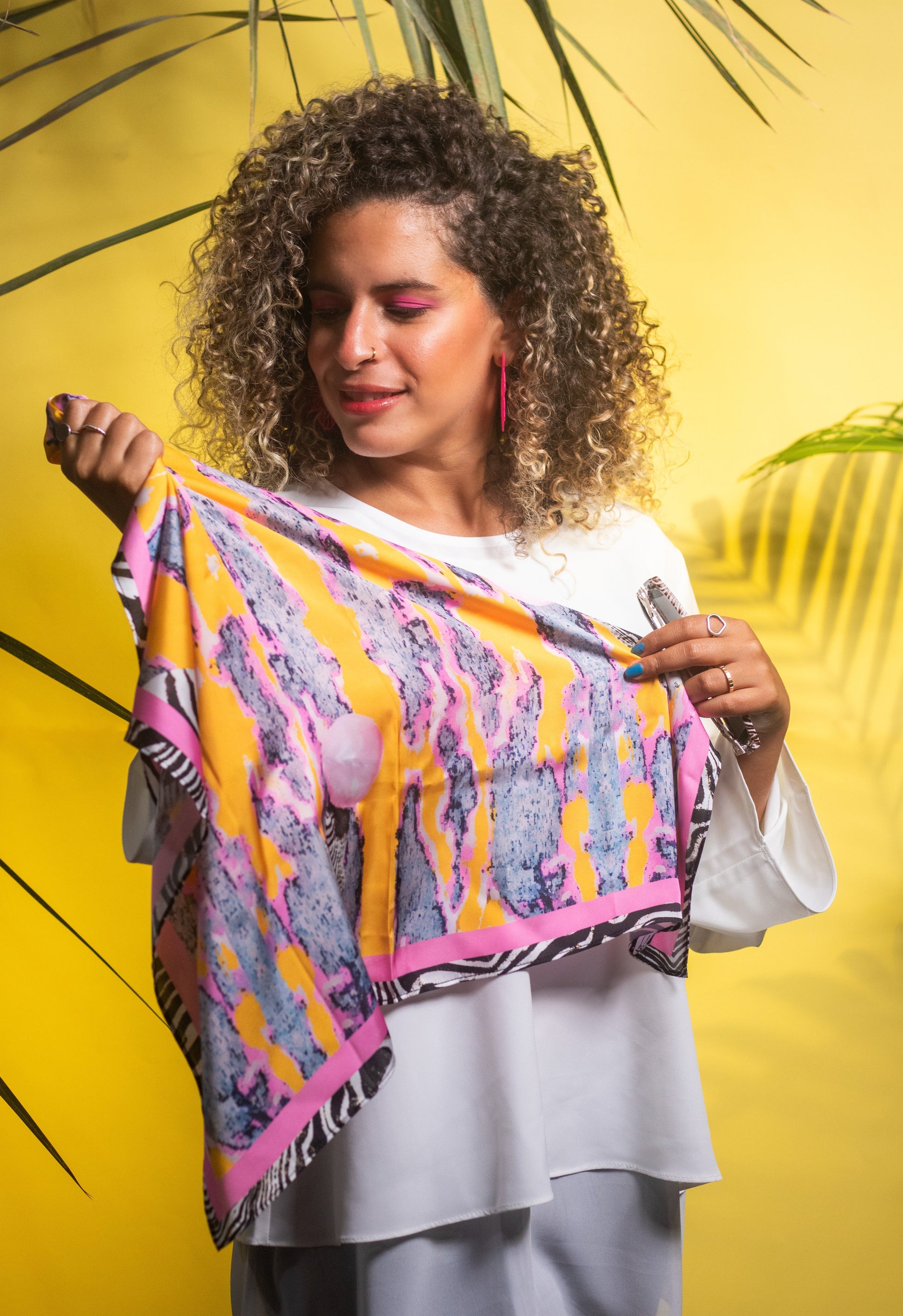 Tropica-Inspired Scarf by The Lace Garment - slush ||